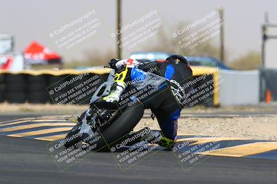 media/Apr-09-2022-SoCal Trackdays (Sat) [[c9e19a26ab]]/Turn 16 (2pm)/